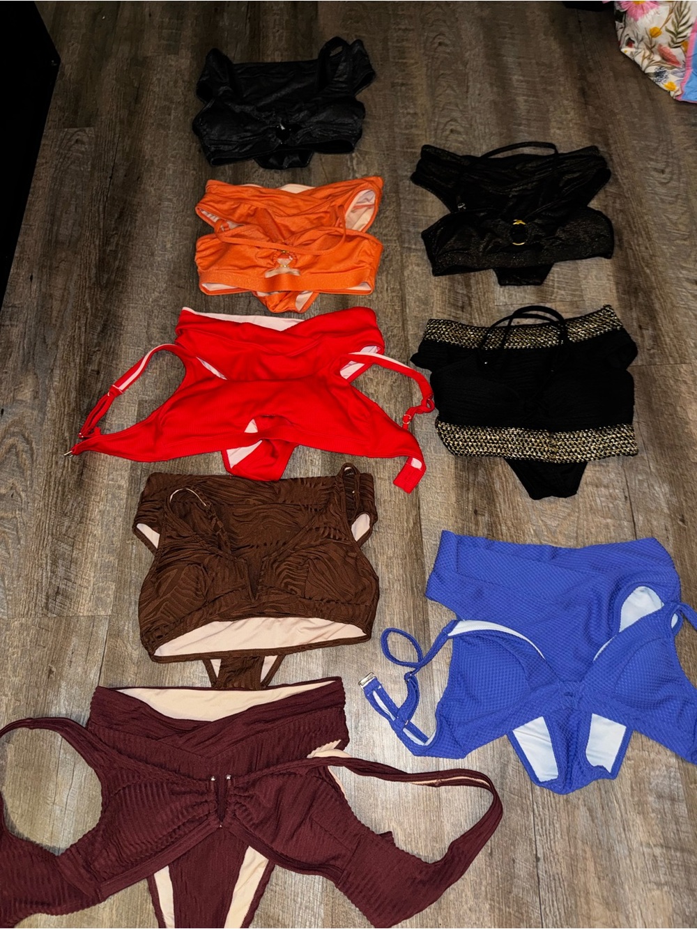 Bundle of cupshe swimsuits- high waisted- all are mediums.